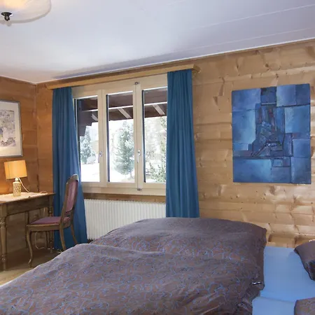 Cresta Di Domek alpejski Saas-Fee
